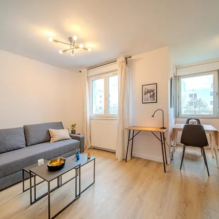 4 Pers Halle Tony Garnier Appartement *