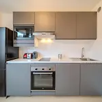 4 Pers Halle Tony Garnier Apartment *